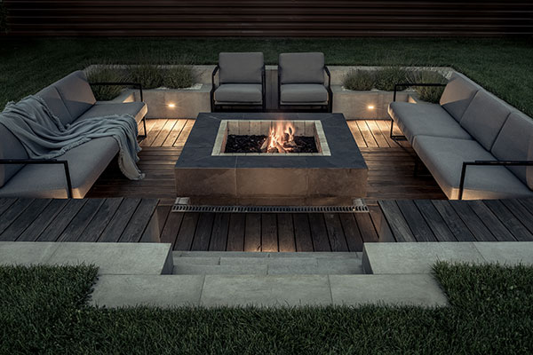 Patio Furniture Guide, fireplaces and outdoor couches